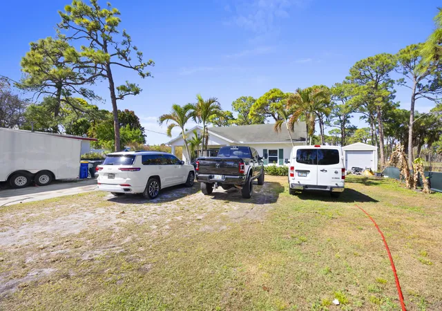 18th image of 2517 Se Normand St, Stuart, FL 34997 | MLS# R11168871