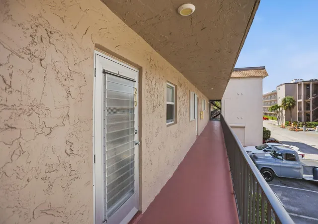 2nd image of 721 Lori Dr #210, Palm Springs, FL 33461 | MLS# R11168999