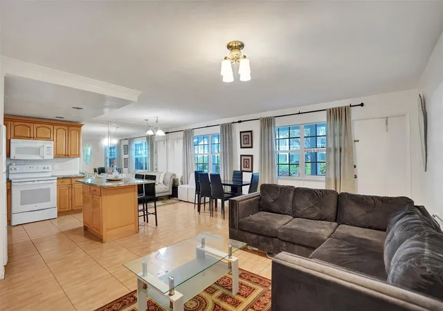 2nd image of 5208 Ne 24Th Ter #F118, Fort Lauderdale, FL 33308 | MLS# F10556367