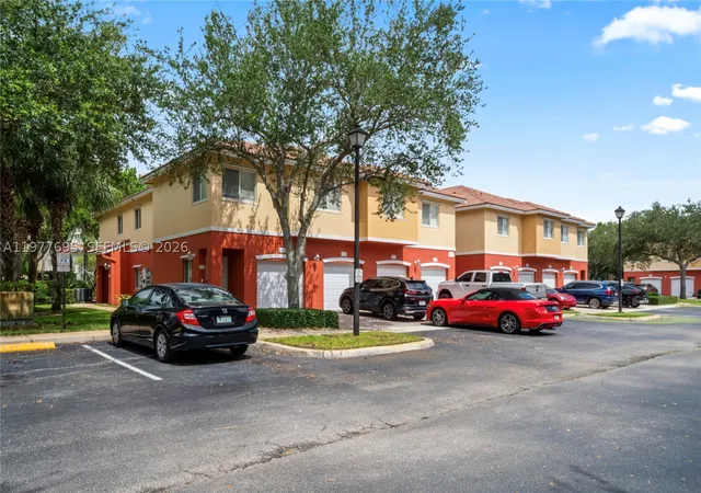 2nd image of 3335 Palomino Dr, Davie, FL 33024