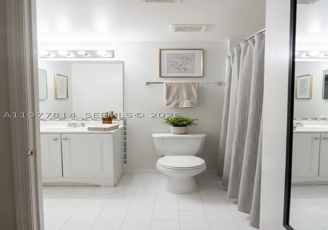 4th image of 440 S Park Rd #4-102, Hollywood, FL 33021 | MLS# A11977814