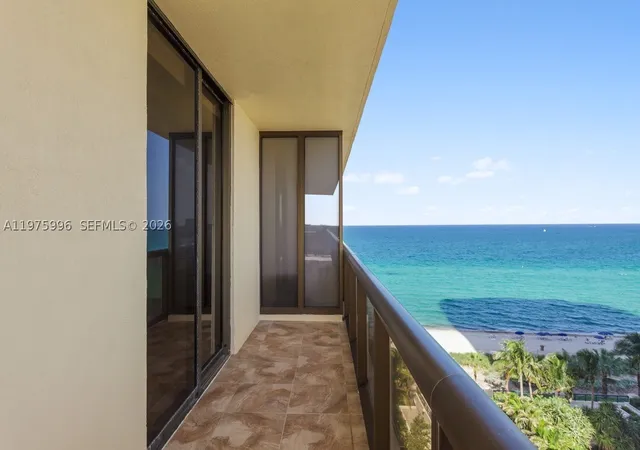 Photo 3 of Condo for sale at 16275 Collins Ave #904, Sunny Isles Beach, FL 33160 | MLS# A11975996 | Listing updated on 2026-04-23