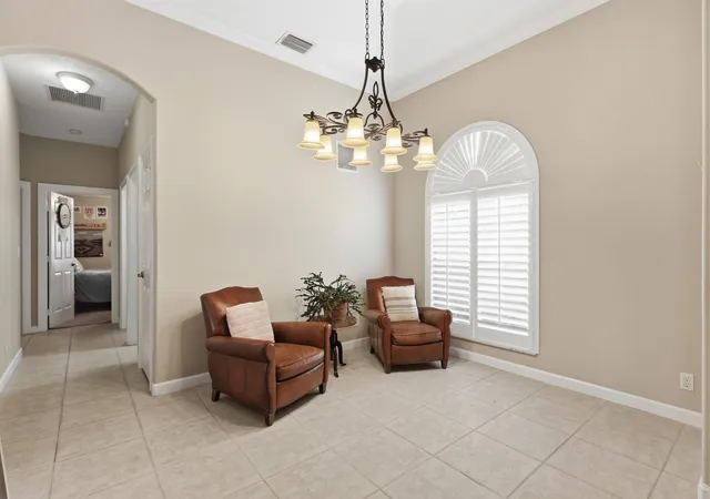 4th image of 3710 Victoria Rd, West Palm Beach, FL 33411 | MLS# R11169334