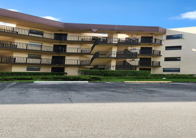 Homes for sale in Plantation, FL | 6555 W Broward Blvd #201, Plantation, FL 33317 | MLS# R11169436