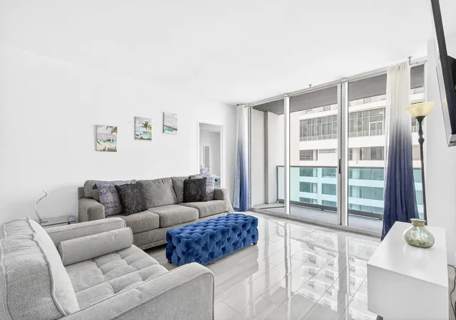 5th image of 4001 S Ocean Dr #11f, Hollywood, FL 33019 | MLS# R11169524