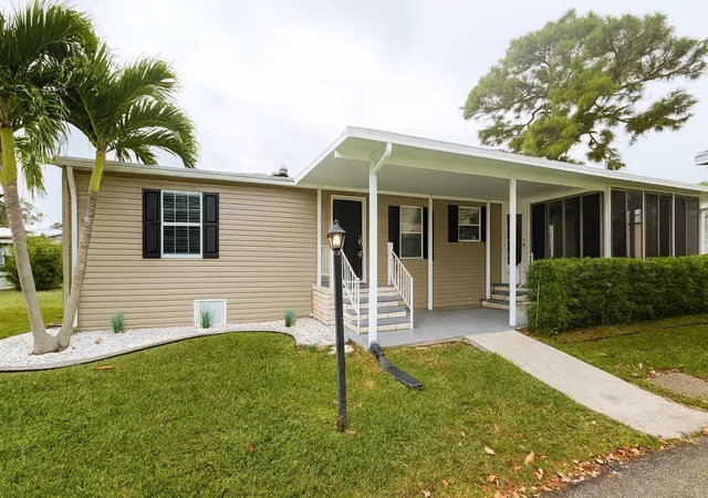 Homes for sale in Palm Beach Gardens, FL | 2555 Pga Blvd #436, Palm Beach Gardens, FL 33410 | MLS# R11169591