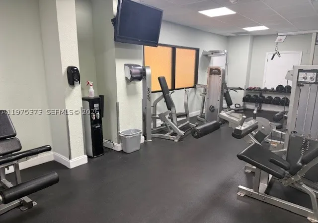 Listing Photo 4 - Condo for sale in building located at 3180 S Ocean Dr, Hallandale Beach, FL 33009 - Unit #201