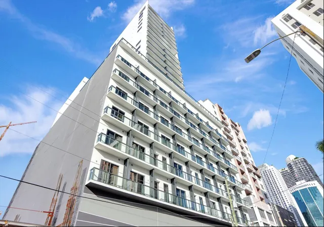 21st image of 229 Sw 9th St #201, Miami, FL 33130 | MLS# R11169638