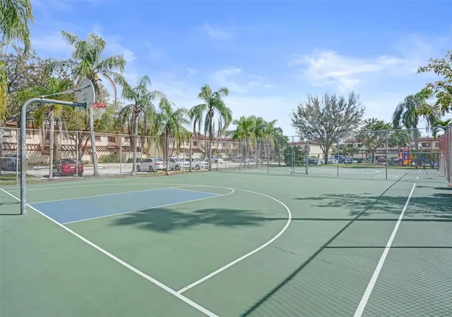 47th image of 4732 Nw 90th Ave #4732, Sunrise, FL 33351 | MLS# F10556704