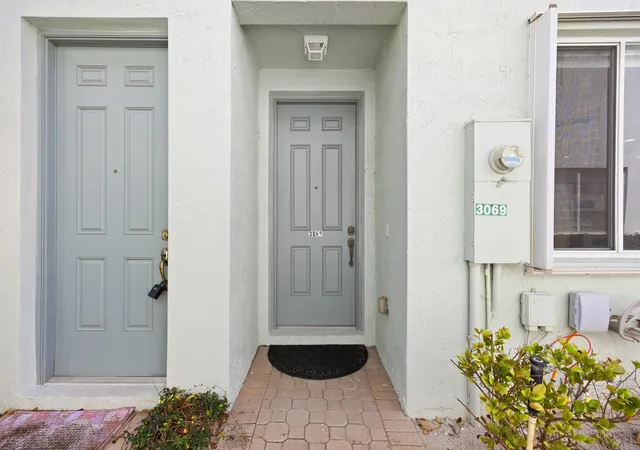1st image of 3069 Laurel Ridge Cir, Riviera Beach, FL 33404 | MLS# R11169707