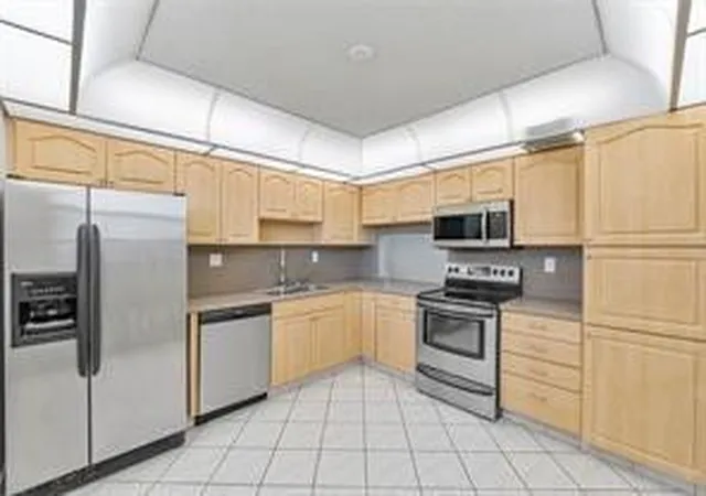 Homes for sale in Tamarac, FL | 4930 E Sabal Palm Blvd #402, Tamarac, FL 33319 | MLS# F10556667