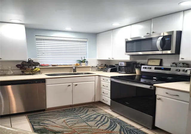 Homes for sale in Deerfield Beach, FL | 804 Se 7Th St #101, Deerfield Beach, FL 33441 | MLS# F10556743