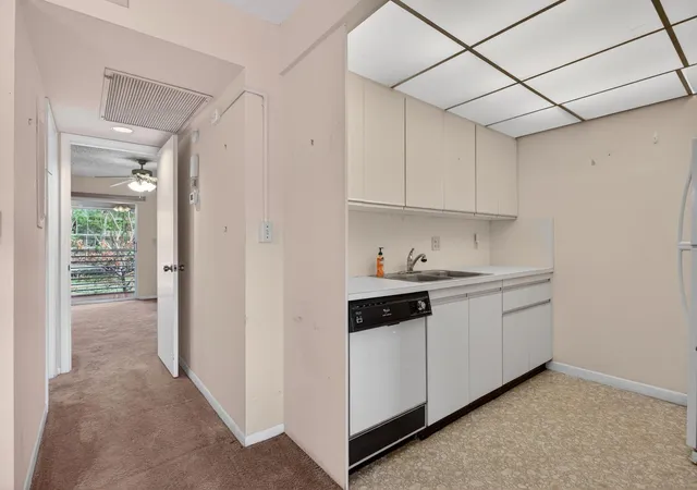 5th image of 3404 Bimini Ln #F2, Coconut Creek, FL 33066 | MLS# F10556706