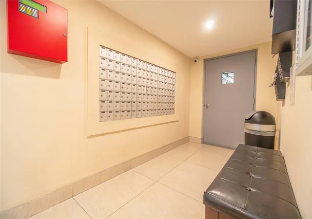 2nd image of 300 Diplomat Pkwy #309, Hallandale Beach, FL 33009 | MLS# F10556797