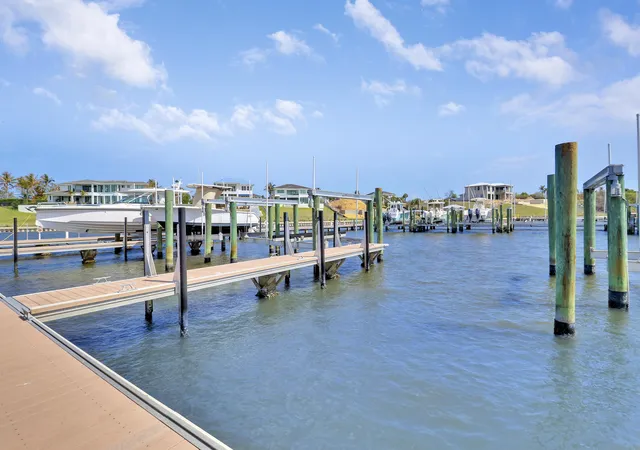 Homes for sale in Jensen Beach, FL | 2475 Ne Evinrude Cir, Jensen Beach, FL 34957 | MLS# R11169860