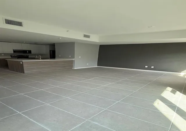4th image of 2511 Pierce St #3, Hollywood, FL 33020 | MLS# F10556815