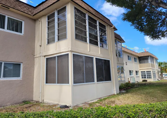 Homes for sale in Palm Springs, FL | 700 Lori Dr #203, Palm Springs, FL 33461 | MLS# R11169883