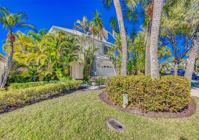 Homes for sale in Palm Beach Gardens, FL | 30 Windsor Lane, Palm Beach Gardens, FL 33418 | MLS# A11978790