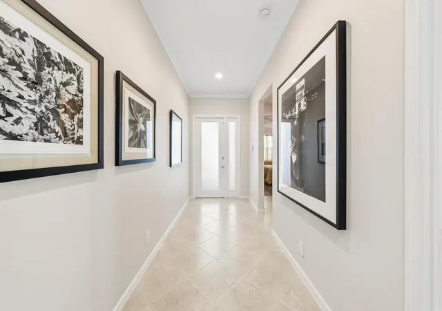 4th image of 2737 Clipper Cir, West Palm Beach, FL 33411 | MLS# R11169965