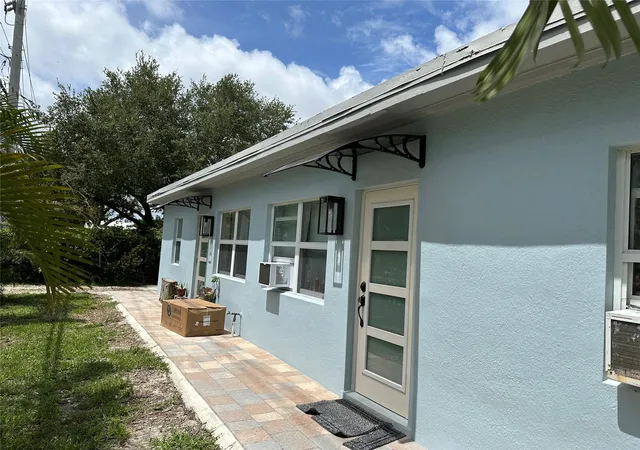 5th image of 3431 Ne 13Th Ave, Oakland Park, FL 33334 | MLS# F10556807