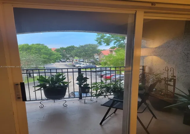 3rd image of 11700 Sw 2, Pembroke Pines, FL 33025