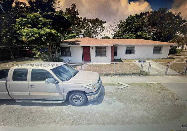 Photo 2 of Multi family home for sale at 800 Nw 29th Ter, Miami, FL 33127 | MLS# A11979891 | Listing updated on 2026-08-11