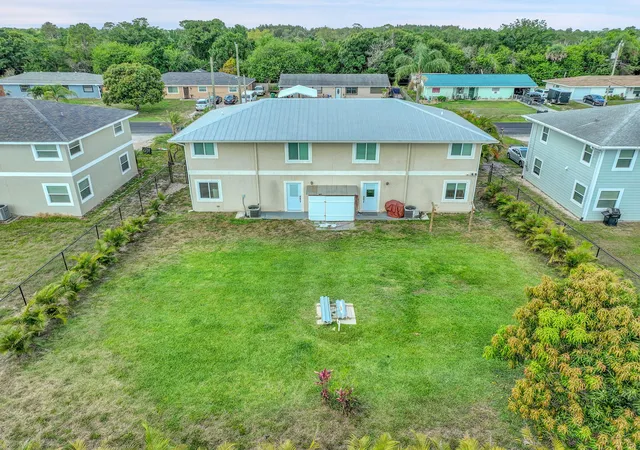 3rd image of 2856 Harson Wy, Fort Pierce, FL 34946 | MLS# R11169926