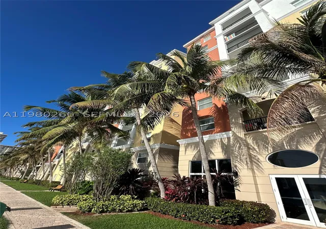 Photo 2 of Sale Pending at 17100 N Bay Rd #1904, Sunny Isles Beach, FL 33160 | MLS# A11980266 | Listing updated on 2026-09-25
