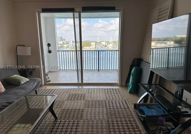 Photo 4 of Sale Pending at 17100 N Bay Rd #1904, Sunny Isles Beach, FL 33160 | MLS# A11980266 | Listing updated on 2026-09-25