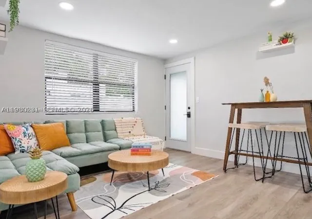 4th image of 584 Nw 30Th St, Miami, FL 33127 | MLS# A11980231