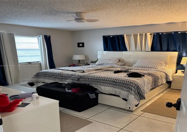 4th image of 952 E 19Th St, Hialeah, FL 33013 | MLS# A11972005