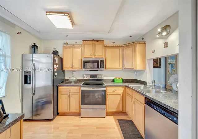 2nd image of 3940 Inverrary Blvd #303-A, Lauderhill, FL 33319 | MLS# A11980603