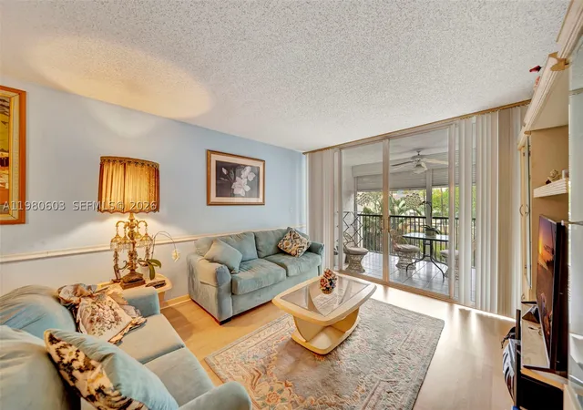 4th image of 3940 Inverrary Blvd #303-A, Lauderhill, FL 33319 | MLS# A11980603