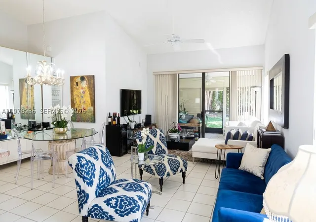 2nd image of 7604 E Lexington Club Blvd #B, Delray Beach, FL 33446 | MLS# A11978936