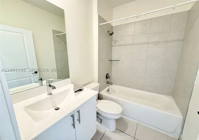 5th image of 8001 Nw 41St St #F-202, Doral, FL 33166 | MLS# A11981166