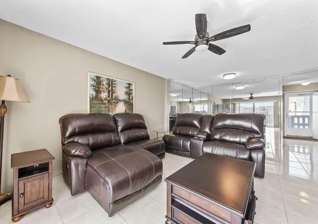 3rd image of 170 Se 5Th Ave #Apt 505, Dania Beach, FL 33004 | MLS# B26000145
