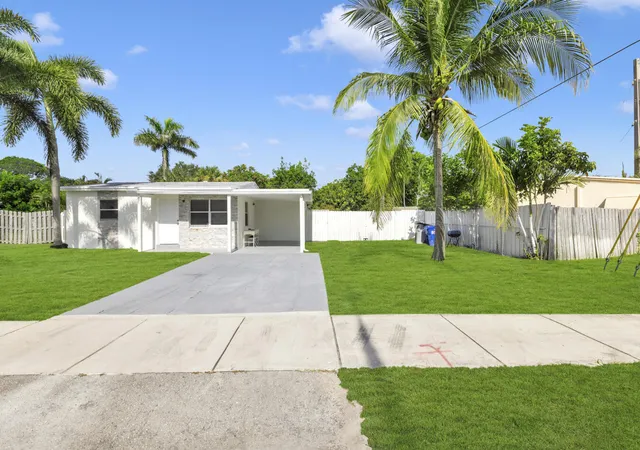 2nd image of 2533 Ne 12th Ter, Pompano Beach, FL 33064 | MLS# B26000131