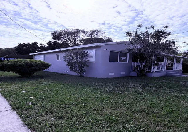 5th image of 1500 Nw 44Th St, Miami, FL 33142 | MLS# B26000275
