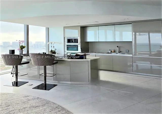Photo 3 of Condo for sale at 18975 Collins Ave #2504, Sunny Isles Beach, FL 33160 | MLS# A11981159 | Listing updated on 2026-10-07