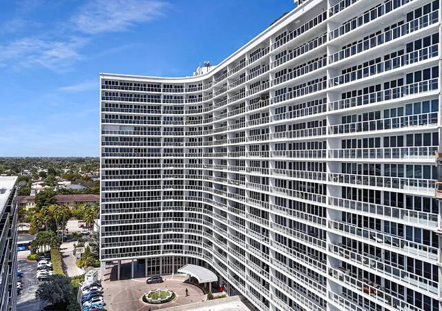 3rd image of 4100 Galt Ocean Dr #1403, Fort Lauderdale, FL 33308 | MLS# B26000484