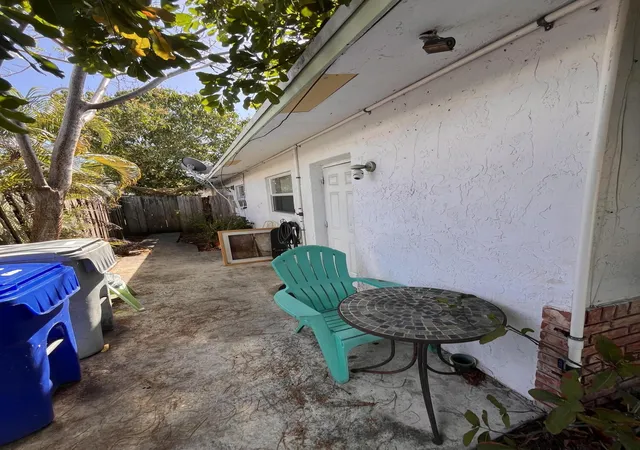 4th image of 1304 Ne 4Th St, Pompano Beach, FL 33060 | MLS# B26000510