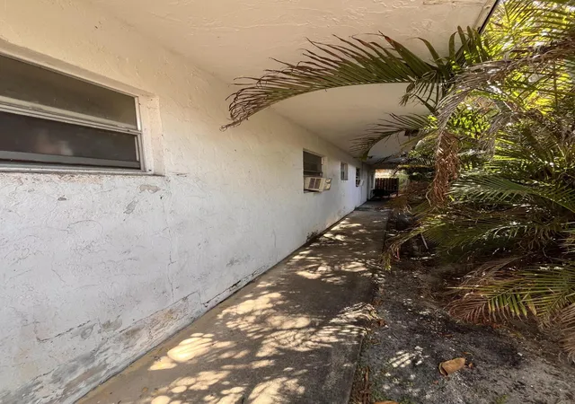6th image of 1304 Ne 4th St, Pompano Beach, FL 33060 | MLS# B26000510