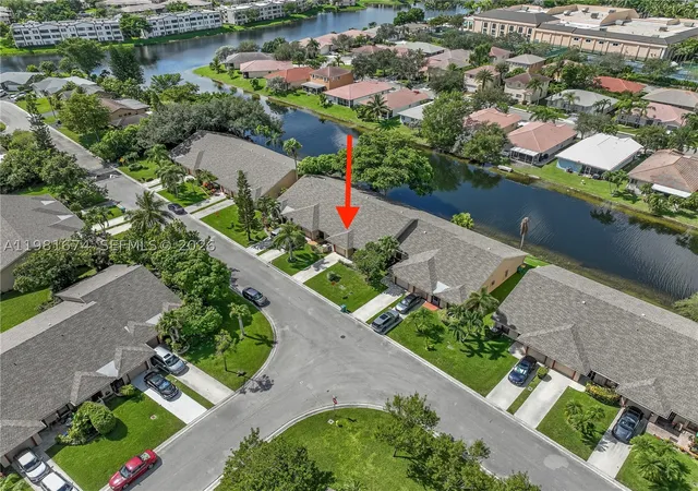 Photo 2 of House for sale at 7641 Nw 99Th Ave, Tamarac, FL 33321 | MLS# A11981674 | Listing updated on 2026-10-08
