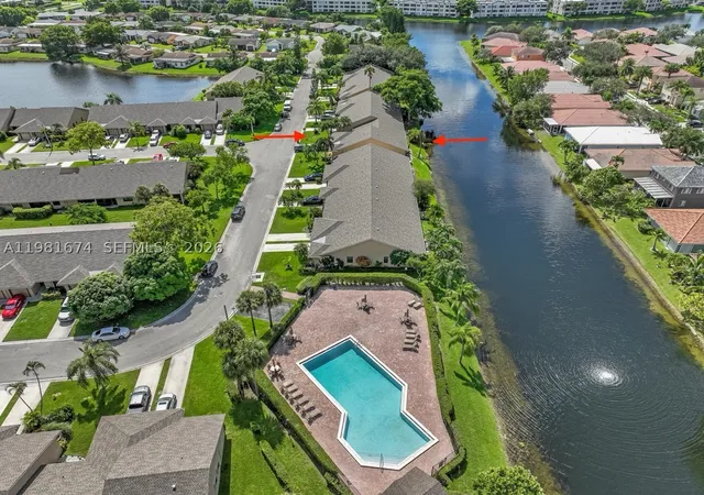 Photo 3 of House for sale at 7641 Nw 99Th Ave, Tamarac, FL 33321 | MLS# A11981674 | Listing updated on 2026-10-08