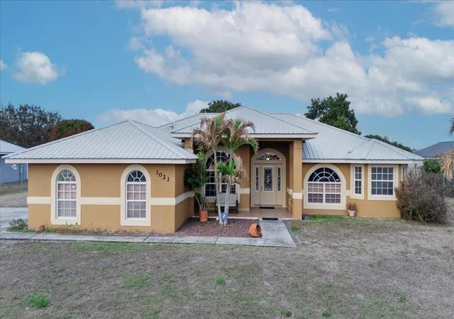 1st image of 1023 Caribbean Ave, Clewiston, FL 33440 | MLS# B26000670