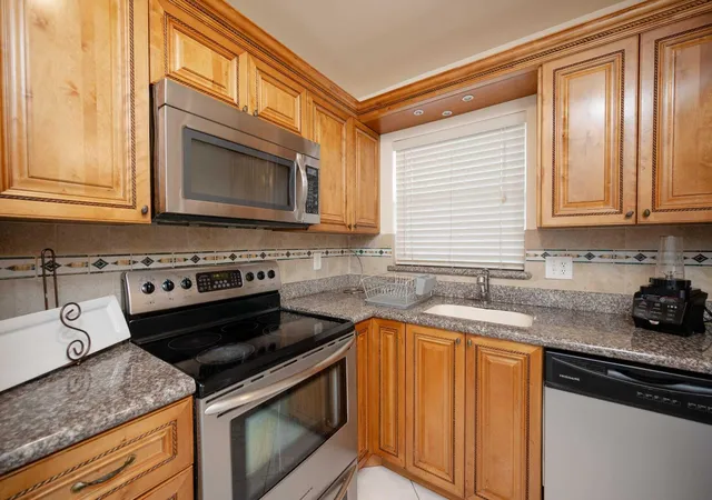 Homes for sale in Sunrise, FL | 8861 Sunrise Lakes Blvd #Unit 301, Sunrise, FL 33322 | MLS# B26000826