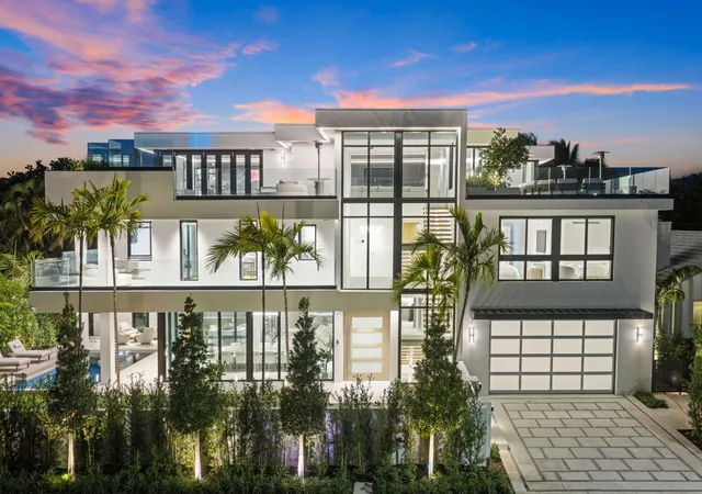 3rd image of 237 Elwa Pl, West Palm Beach, FL 33405 | MLS# B26000842