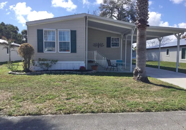 Homes for sale in Port St Lucie, FL | 24 Golf Dr, Port St Lucie, FL 34952 | MLS# B26000892