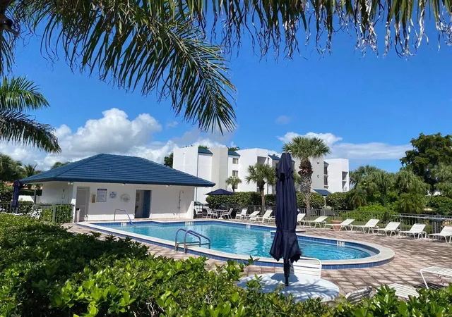 2nd image of 1605 S Us Hwy 1, Jupiter, FL 33477