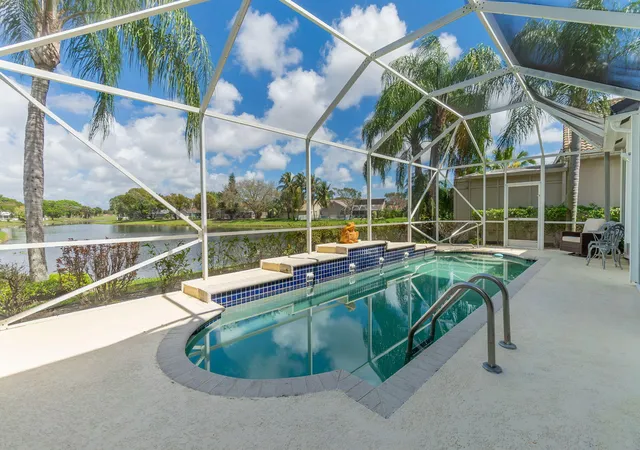 Homes for sale in Lake Worth, FL | 6005 Newport Village Wy, Lake Worth, FL 33463 | MLS# B26000907